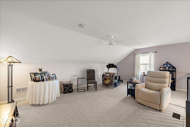 47213 Mission Valley W, Macomb Twp, MI 48042