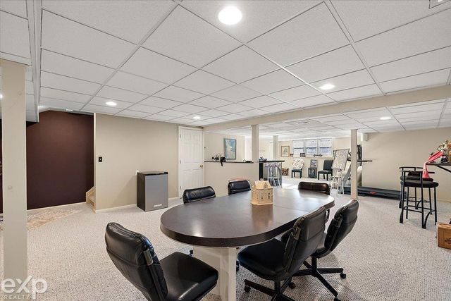 47213 Mission Valley W, Macomb Twp, MI 48042