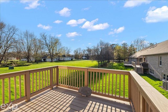 47213 Mission Valley W, Macomb Twp, MI 48042