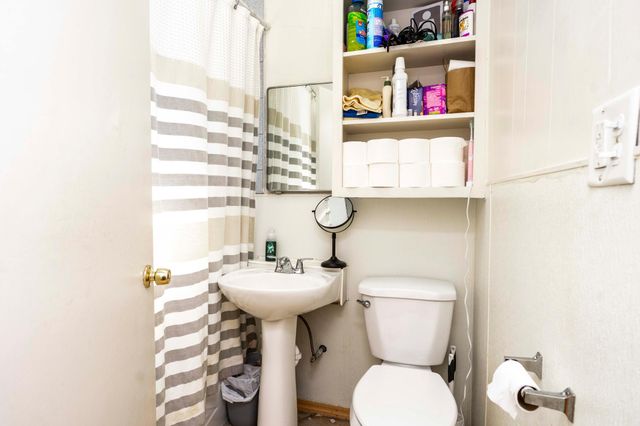 619 N 18th Avenue E, Duluth, MN 55812