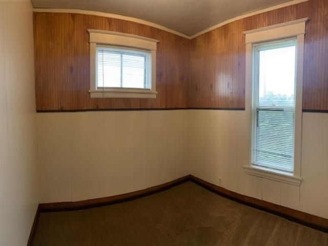 619 N 18th Avenue E, Duluth, MN 55812