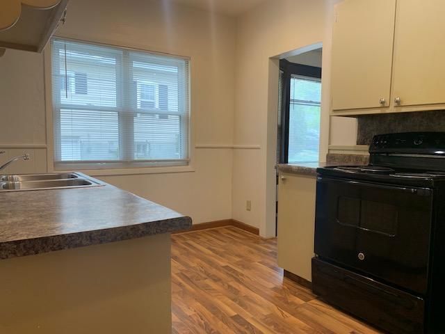 619 N 18th Avenue E, Duluth, MN 55812