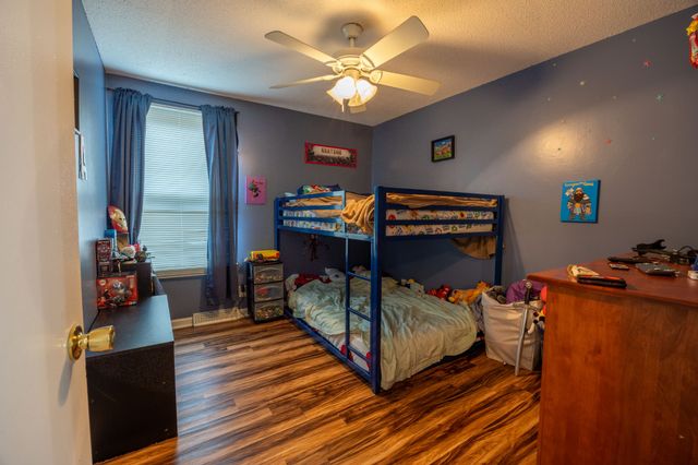 408 Newman Dr, Clarksville, TN 37042