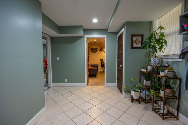 408 Newman Dr, Clarksville, TN 37042