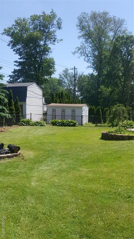 24609 Delwood Street, Harrison Charter Township, MI 48045