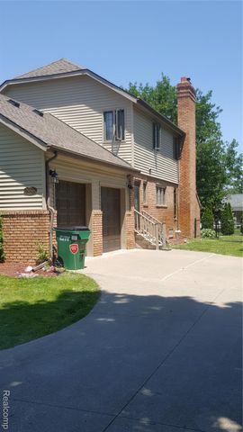 24609 Delwood Street, Harrison Charter Township, MI 48045