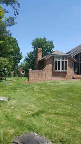 24609 Delwood Street, Harrison Charter Township, MI 48045