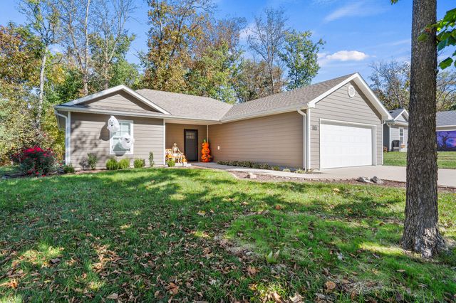 6077 E LOCUST GROVE DR, Columbia, MO 65202