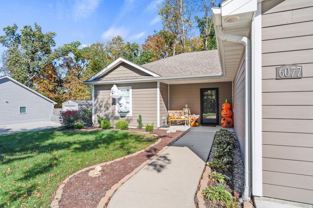 6077 E LOCUST GROVE DR, Columbia, MO 65202
