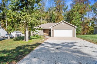 6077 E LOCUST GROVE DR, Columbia, MO 65202