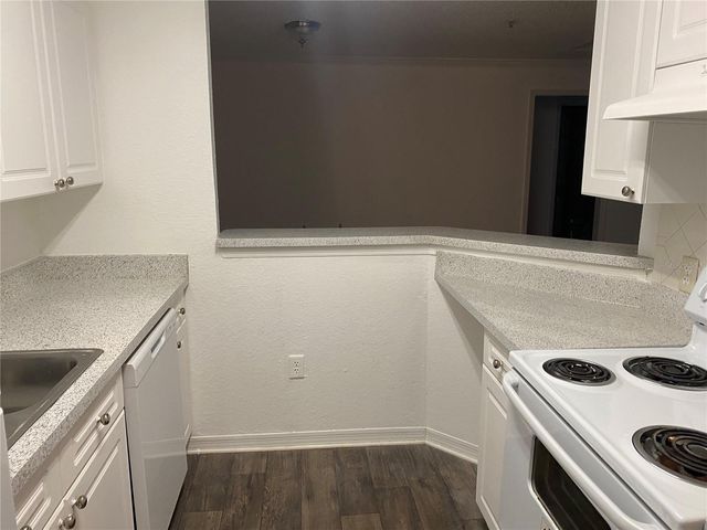 18001 RICHMOND PLACE DRIVE 830, Tampa, FL 33647
