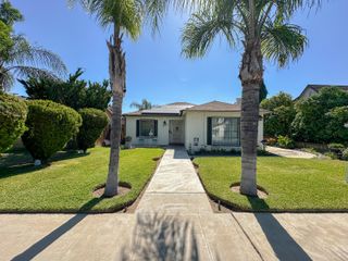 470 N Bates Avenue, Dinuba, CA 93618