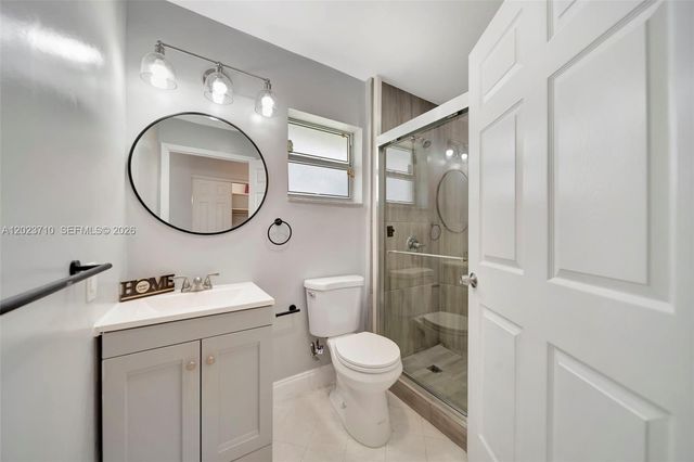11640 NW 39th St 8, Coral Springs, FL 33065
