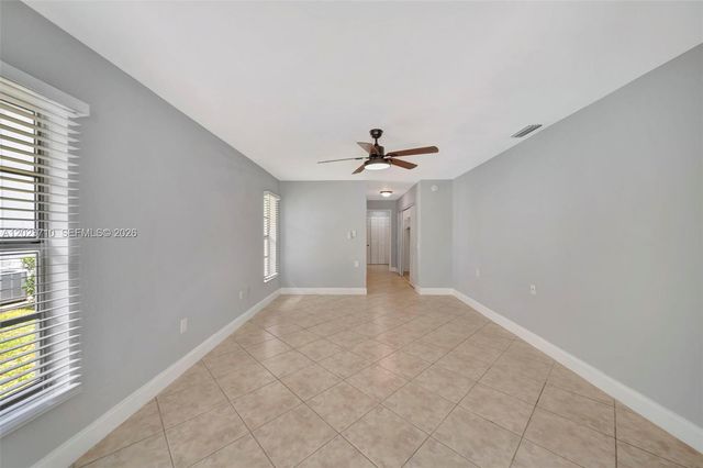 11640 NW 39th St 8, Coral Springs, FL 33065