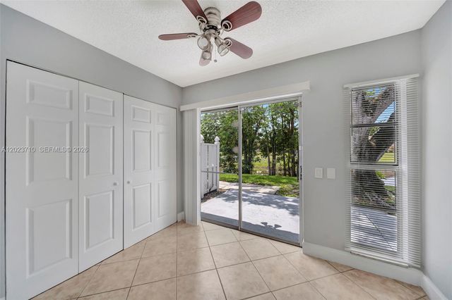 11640 NW 39th St 8, Coral Springs, FL 33065