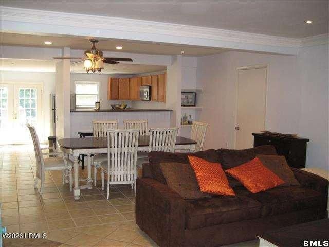 12 Bent Oak Road, Beaufort, SC 29907