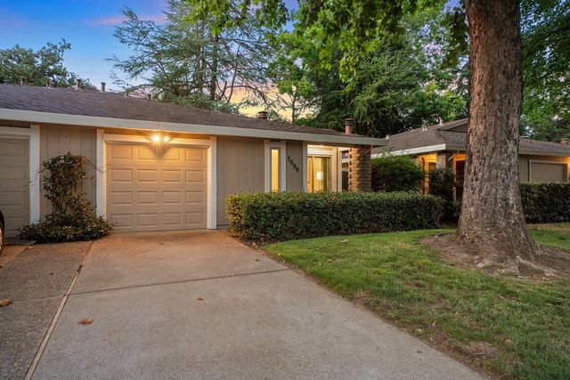 7999 La Riviera Dr, Sacramento, CA 95826