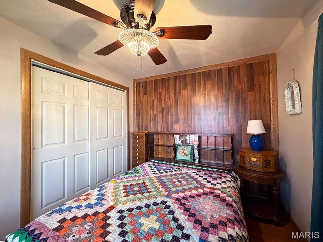 6237 State Road B, Hillsboro, MO 63050