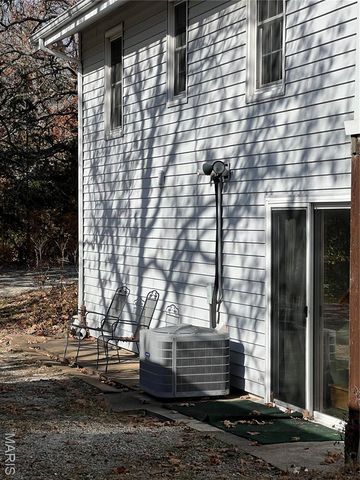 6237 State Road B, Hillsboro, MO 63050