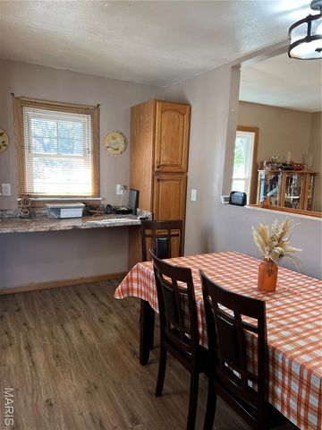 6237 State Road B, Hillsboro, MO 63050