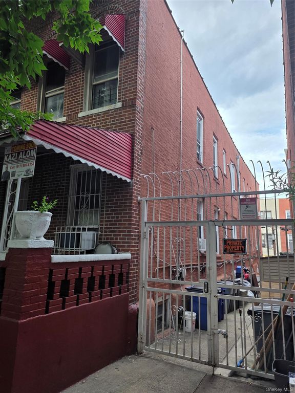 1268 Croes Avenue multifamily home, Bronx, NY 10472 — photo 2