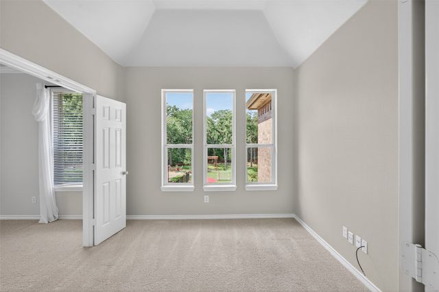 2409 Summer Court, Arlington, TX 76001