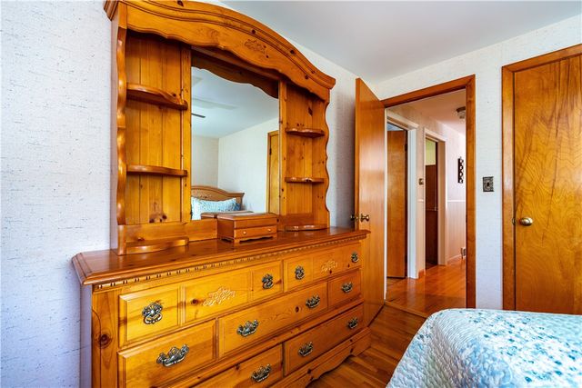 15 Lakeside Drive, Smithfield, RI 02917