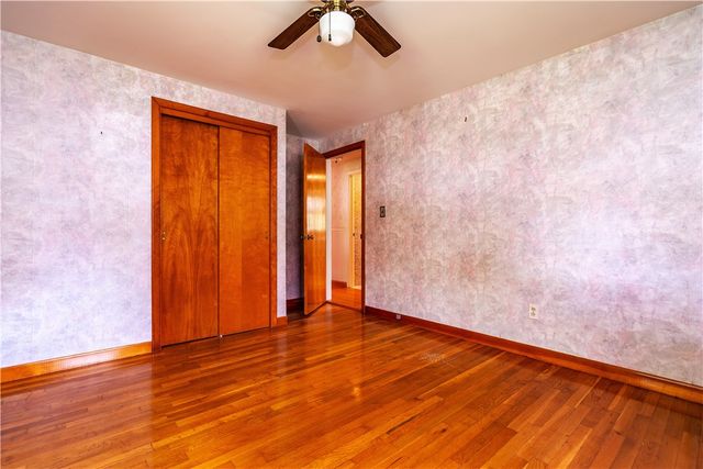 15 Lakeside Drive, Smithfield, RI 02917