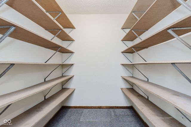 1239 S 700 W, New Palestine, IN 46163