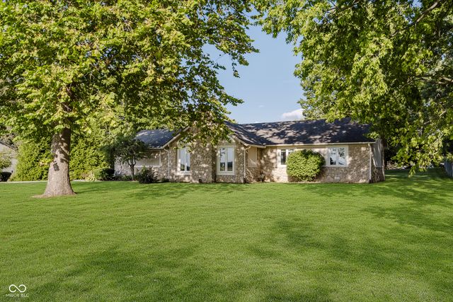 1239 S 700 W, New Palestine, IN 46163