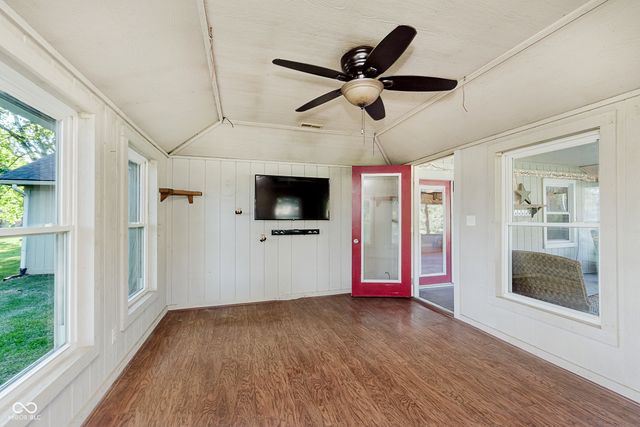 1239 S 700 W, New Palestine, IN 46163