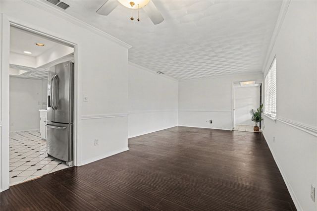 10525 Yorkford Drive, Dallas, TX 75238