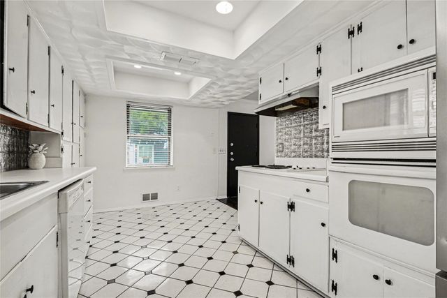 10525 Yorkford Drive, Dallas, TX 75238