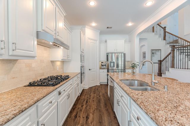 30 Fury Ranch Place, The Woodlands, TX 77389