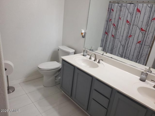 10535 W SAN MIGUEL Avenue, Glendale, AZ 85307