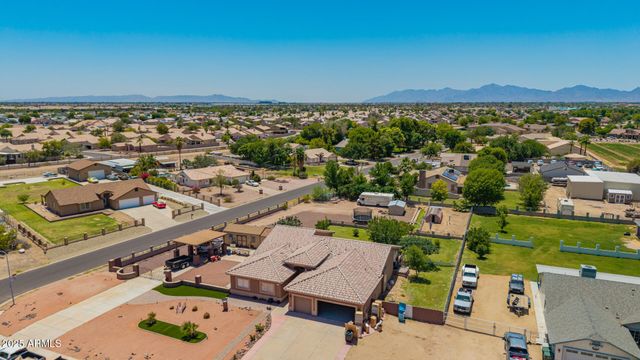 10535 W SAN MIGUEL Avenue, Glendale, AZ 85307