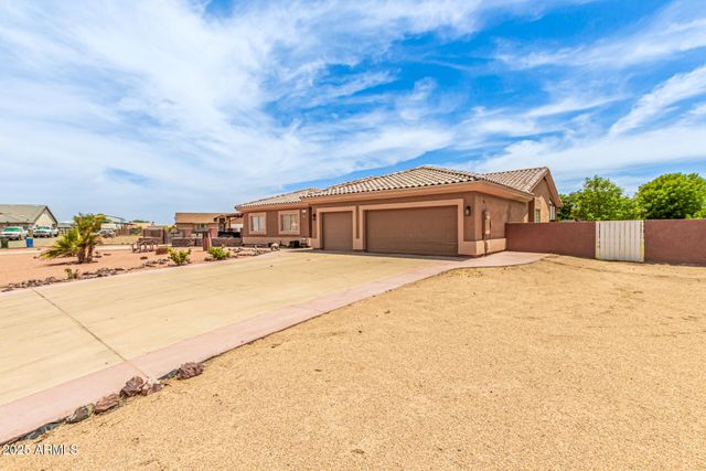 10535 W SAN MIGUEL Avenue, Glendale, AZ 85307