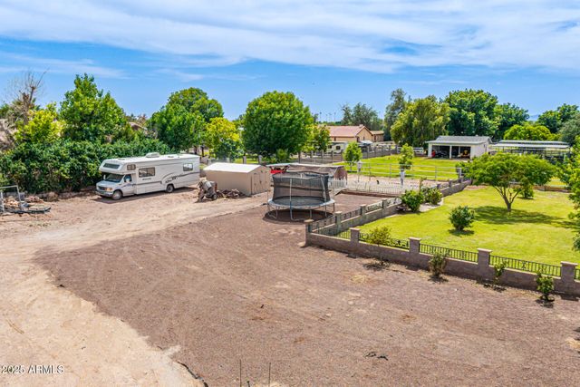 10535 W SAN MIGUEL Avenue, Glendale, AZ 85307