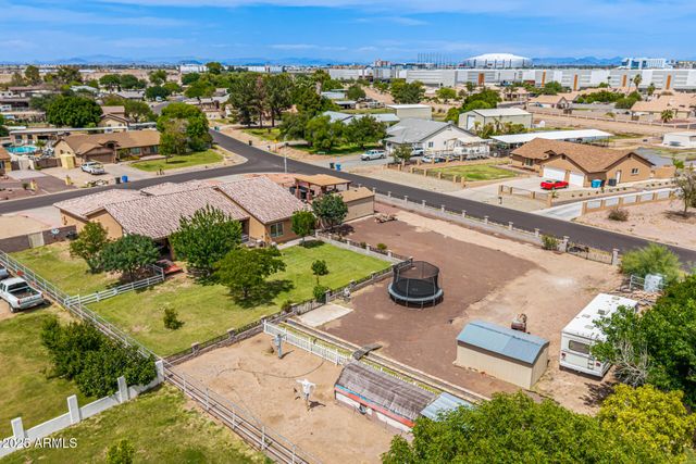 10535 W SAN MIGUEL Avenue, Glendale, AZ 85307