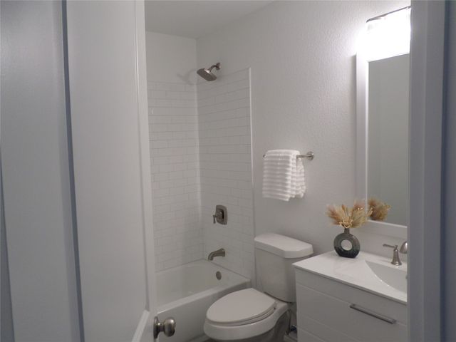 1905 Taylor Street, Wichita Falls, TX 76309
