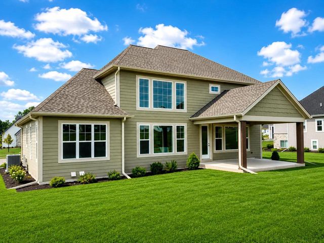 W214N6672 Fairview DRIVE, Menomonee Falls, WI 53051