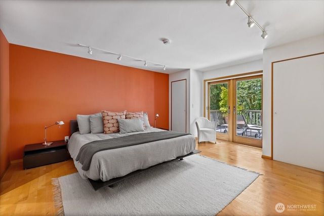 6144 NE 194th Place, Kenmore, WA 98028