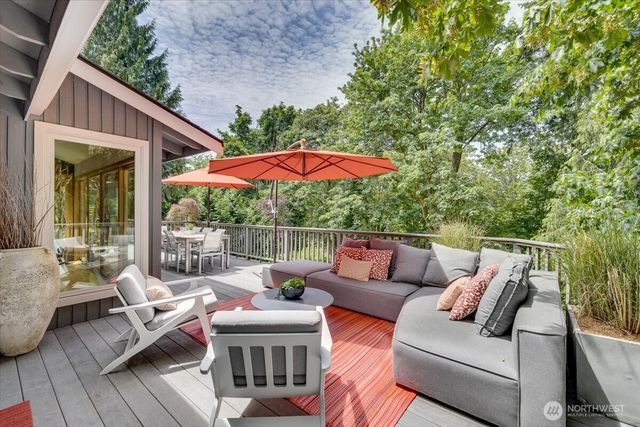 6144 NE 194th Place, Kenmore, WA 98028