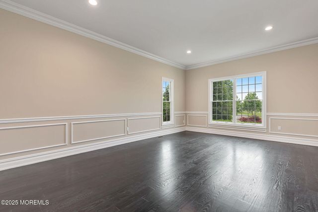 10 Hop Brook Lane, Holmdel, NJ 07733