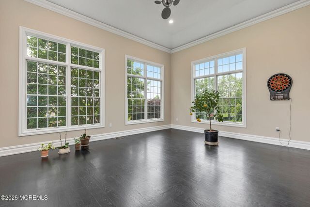 10 Hop Brook Lane, Holmdel, NJ 07733