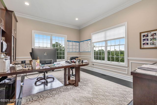 10 Hop Brook Lane, Holmdel, NJ 07733