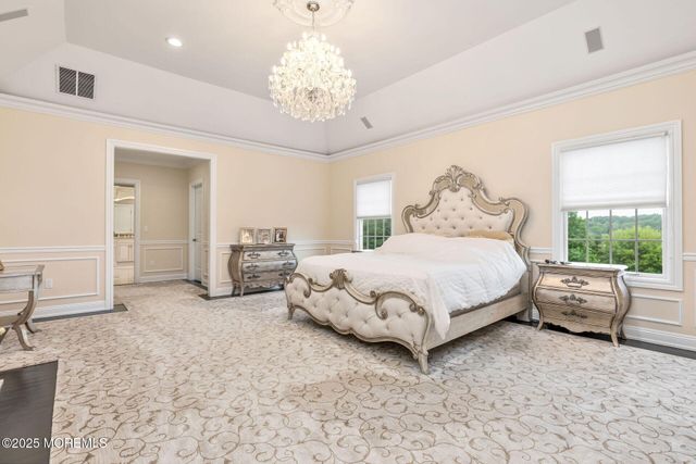 10 Hop Brook Lane, Holmdel, NJ 07733
