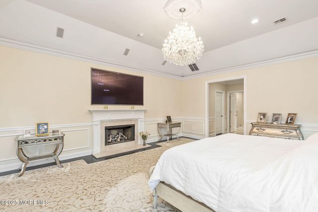 10 Hop Brook Lane, Holmdel, NJ 07733