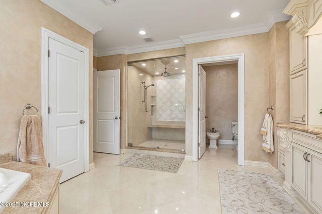 10 Hop Brook Lane, Holmdel, NJ 07733