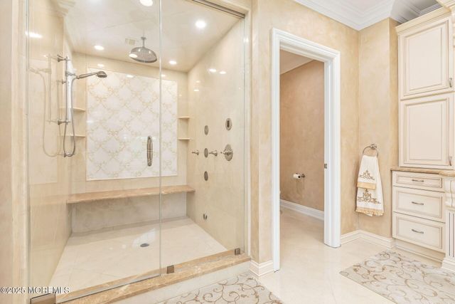 10 Hop Brook Lane, Holmdel, NJ 07733